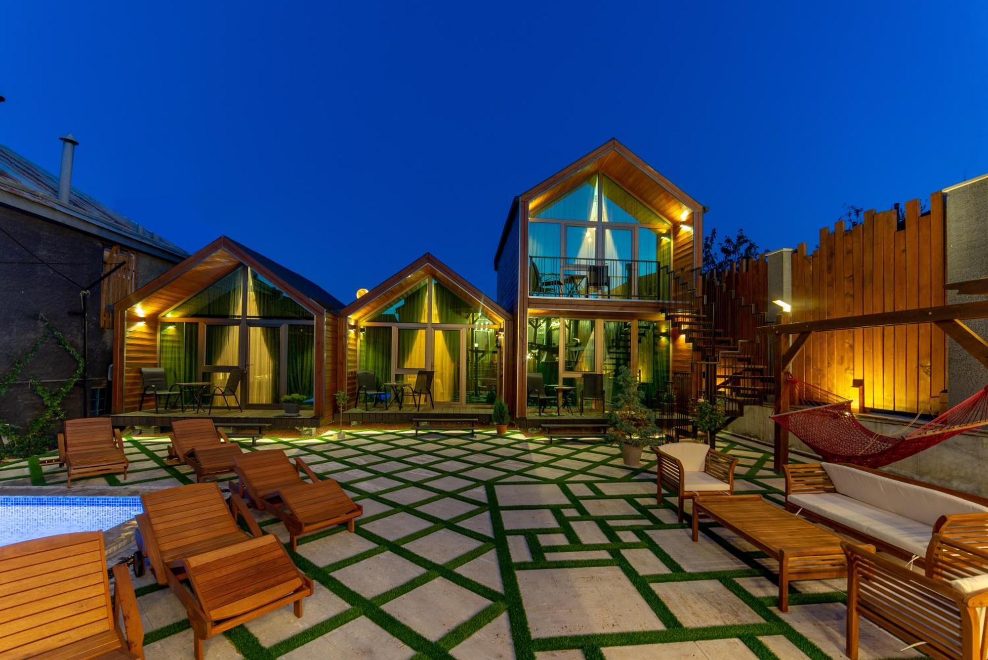 Wanderholic Hotell Telavi Eksteriør bilde