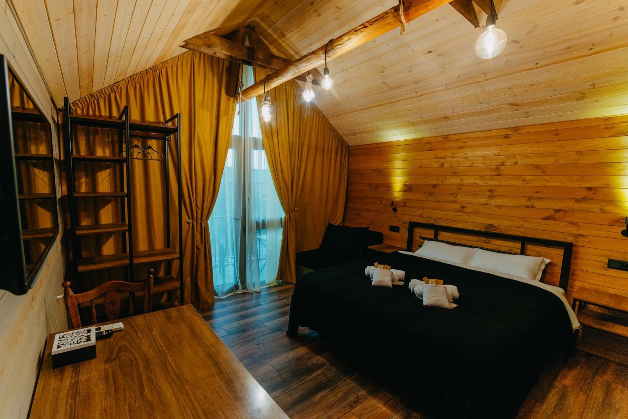 Wanderholic Hotell Telavi Eksteriør bilde